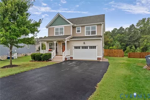 11223 Hill Ridge Ct, Ashland, VA 23005