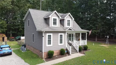 5041 Bird Grove Ln, Jetersville, VA 23083