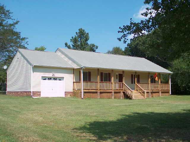 1760 Dispatch Rd, Quinton, VA 23141 photo 1