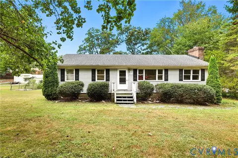 2810 Ionis Ln, Midlothian, VA 23112