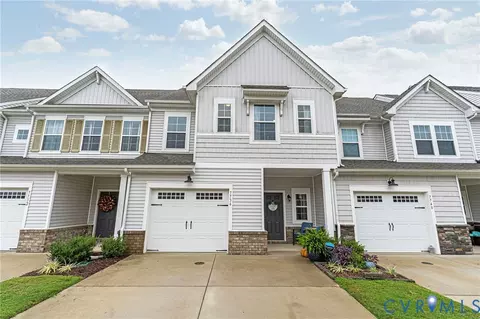 7736 Leeds Castle Ln, New Kent, VA 23124