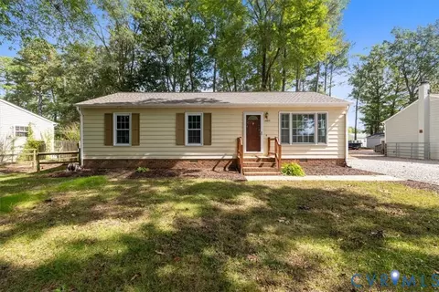 8625 Watchhaven Ln, North Chesterfield, VA 23237