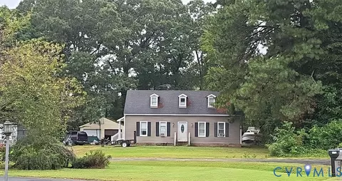 184 Parnell Dr, Tappahannock, VA 22560