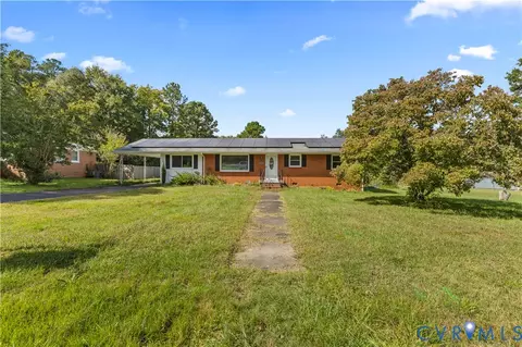 25108 Pinecroft Rd, North Dinwiddie, VA 23803