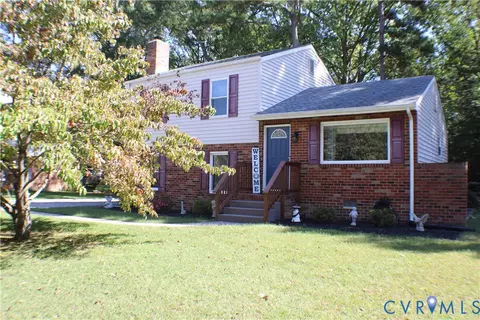 10009 Simplicity St, Chesterfield, VA 23832