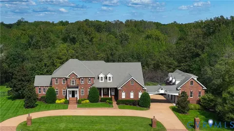297 Pembroke Ln, Richmond, VA 23238