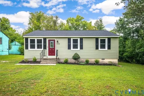 1049 8th St, Petersburg, VA 23803
