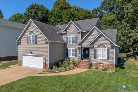 1518 Westbury Knoll Ln, Midlothian, VA 23114