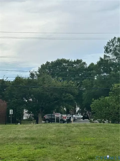 1912 Carrington St, Richmond, VA 23223