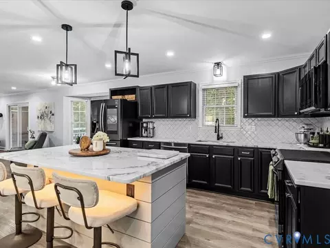 6119 Walking Path Ln, Midlothian, VA 23112 photo 12