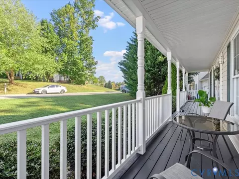 6119 Walking Path Ln, Midlothian, VA 23112 photo 2