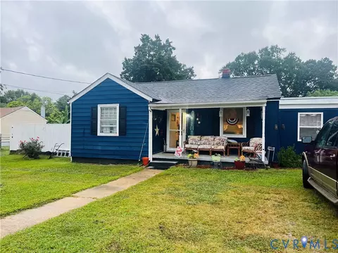 25516 Grant Ave, North Dinwiddie, VA 23803