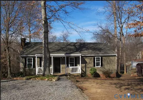 5112 Twelveoaks Rd, Midlothian, VA 23112