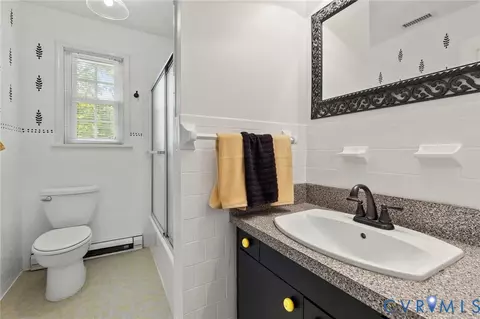 Bath - 4100 Mchoward Rd, Richmond, VA 23237 photo 1 of 3