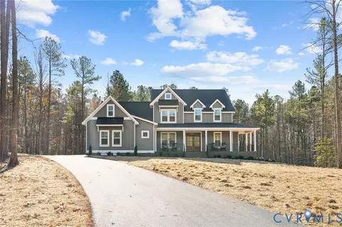 17307 Jojo Ln, Moseley, VA 23120