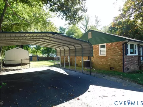 9709 Kerwin Rd, North Chesterfield, VA 23237 photo 4