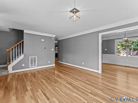 Living - 5019 Misty Spring Dr, Midlothian, VA 23112 photo 3 of 6