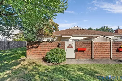 20 Trotter Mill Close, Ashland, VA 23005