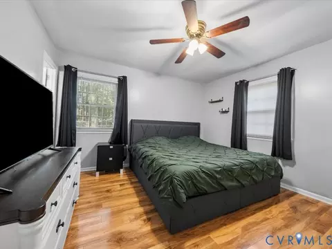 Bedroom - 11118 Sunfield Dr, Midlothian, VA 23112 photo 3 of 6