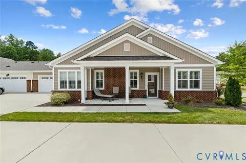 1831 Providence Villas Ct #1831, North Chesterfield, VA 23236
