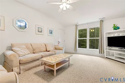 Living - 6035 Studley Rd, Mechanicsville, VA 23116 photo 5 of 5
