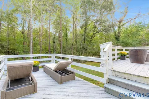 Exterior - 6035 Studley Rd, Mechanicsville, VA 23116 photo 3 of 9