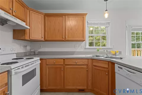 5211 Alberta Rd, Chesterfield, VA 23832 photo 18