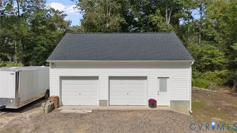 5211 Alberta Rd, Chesterfield, VA 23832 photo 3
