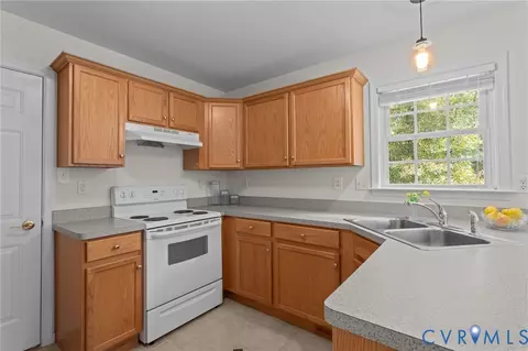5211 Alberta Rd, Chesterfield, VA 23832 photo 14