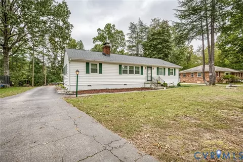 5213 W Rock Spring Dr, North Chesterfield, VA 23234