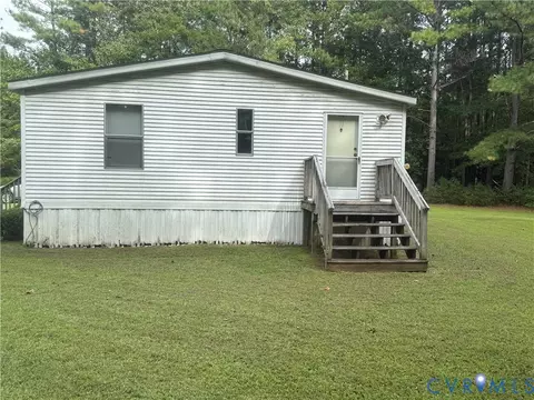 275 Doswell Rd, Blackstone, VA 23824 photo 4