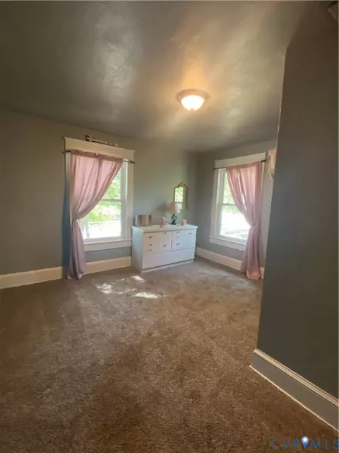Bedroom - 305 E 5th Ave, Kenbridge, VA 23944 photo 4 of 8