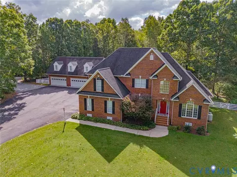 6033 Baileys Ridge Dr, Providence Forge, VA 23140