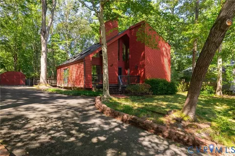 2437 Crowncrest Pl, Henrico, VA 23233