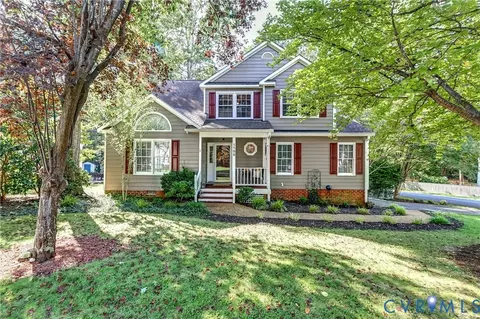 5500 Windy Ridge Dr, Midlothian, VA 23112