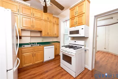 Kitchen - 12 N Plum St, Richmond, VA 23220 photo 1 of 2