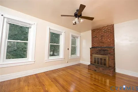 Living - 12 N Plum St, Richmond, VA 23220 photo 8 of 11