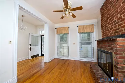 Living - 12 N Plum St, Richmond, VA 23220 photo 2 of 11
