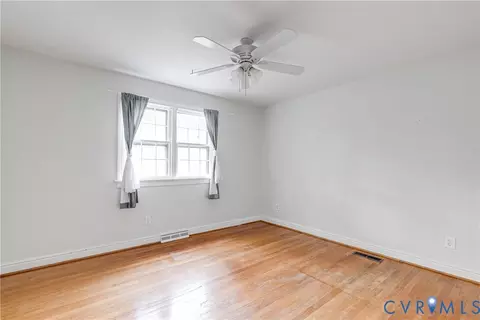 Bedroom - 7402 Three Chopt Rd, Richmond, VA 23226 photo 1 of 4