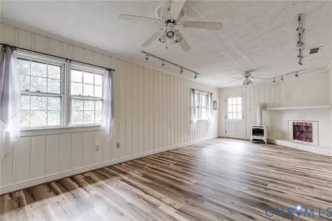 Living - 7402 Three Chopt Rd, Richmond, VA 23226 photo 5 of 5