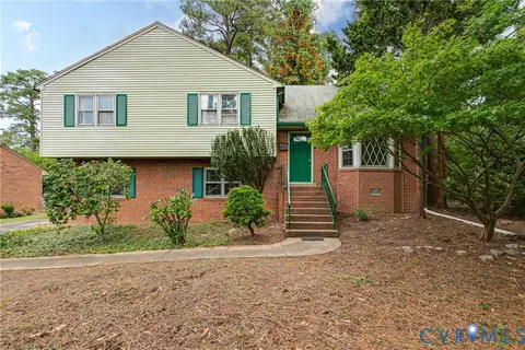 7402 Three Chopt Rd, Richmond, VA 23226