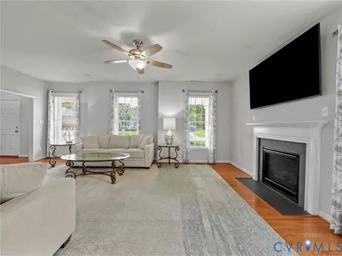 207 Wallingham Dr, Midlothian, VA 23114 photo 17