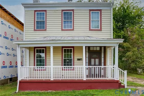 437 Byrne St, Petersburg, VA 23803