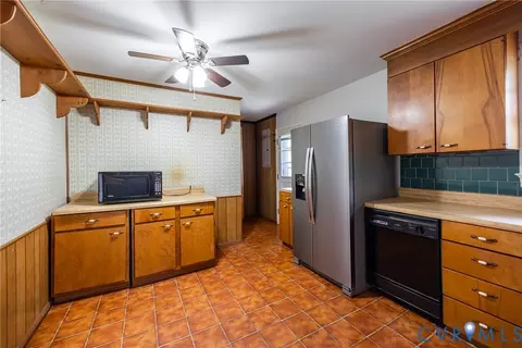Kitchen - 3000 Perlock Rd, Richmond, VA 23237 photo 1 of 2