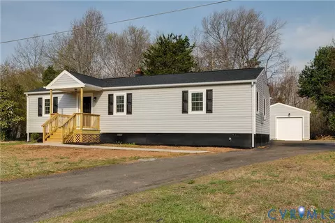 14620 Lodore Rd, Amelia Court House, VA 23002