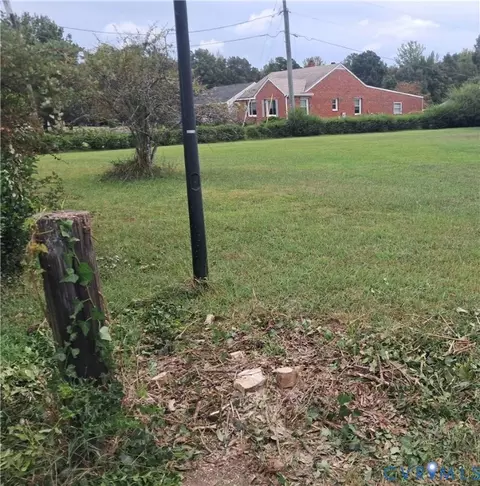 13939 Westfield Rd, Chesterfield, VA 23113