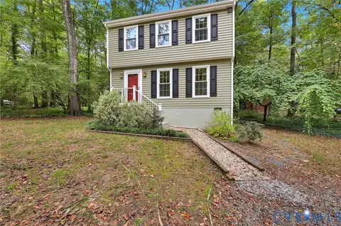 13300 Court Ridge Rd, Midlothian, VA 23112