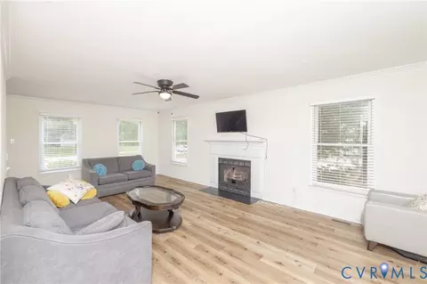 14611 Mill Spring Dr, Midlothian, VA 23112 photo 7