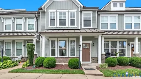 8049 Rutland Village Dr, Mechanicsville, VA 23116