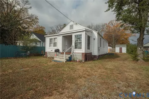 3057 Maury St, Richmond, VA 23224 photo 3
